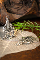 Rusvik leg wrapping hooks, silvered bronze