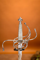 Rapier con hoja flamígera, semi-afilado