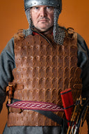 Wczesnośredniowieczna zbroja lamelkowa