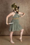 Göttinnenkleid Persephone kurz, naturgrün