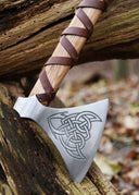 Viking bijl, type M, gegraveerd, semi-scherp