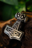 Viking Ödeshög Mjölnir met knoopwerk, verzilverd brons