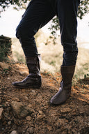 Bota alta con cierre de cordones laterales, marrón