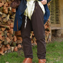 Middeleeuwse chausses met veters, bruin