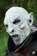 Máscara de orco blanco