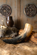 Gegraveerde drinkhoorn gnome, 300-500 ml