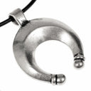 Pendente romano a mezzaluna, I-II secolo, bronzo argentato