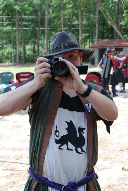 Mishka deelt zijn passie voor LARP, SCA en HEMA