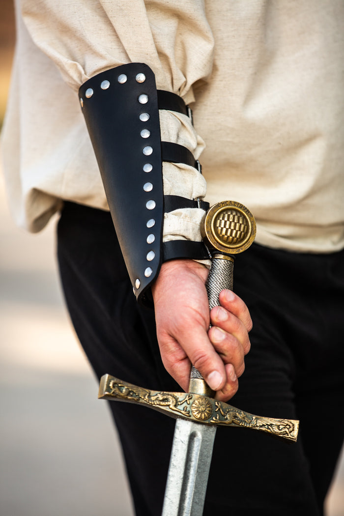 Marius leren bracers, onderarmbeschermers, zwart