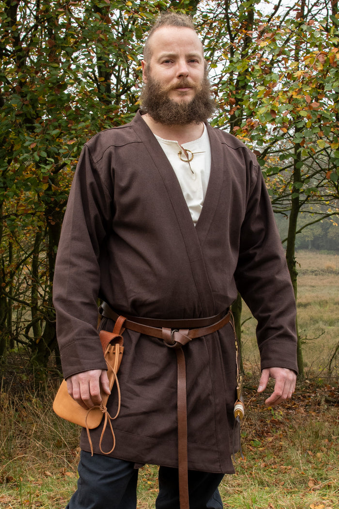 Caftán altomedieval Njord, marrón