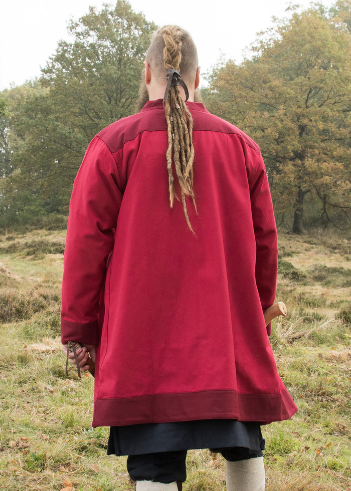 Wczesnośredniowieczny kaftan Njord, czerwony