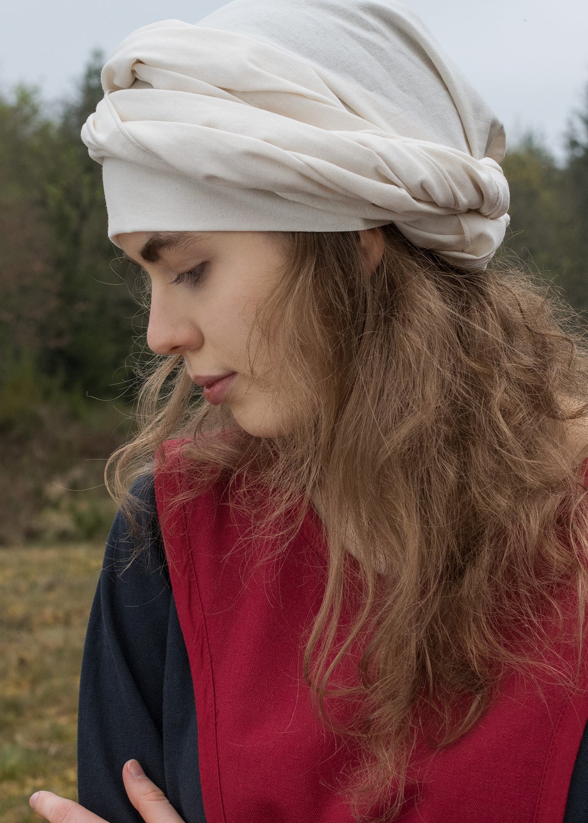 Middelalderlig surcot Isabeau, rød