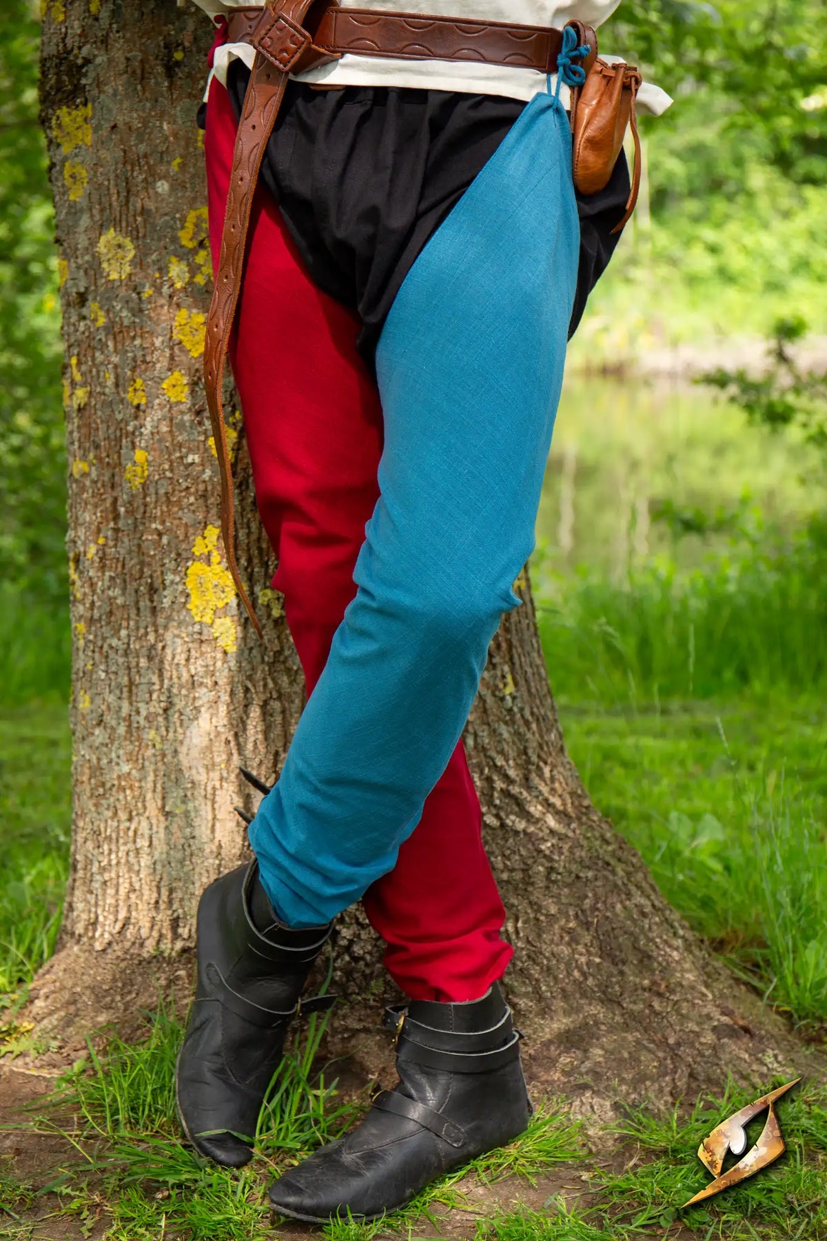 Losse beenling 1200-1300, blauw