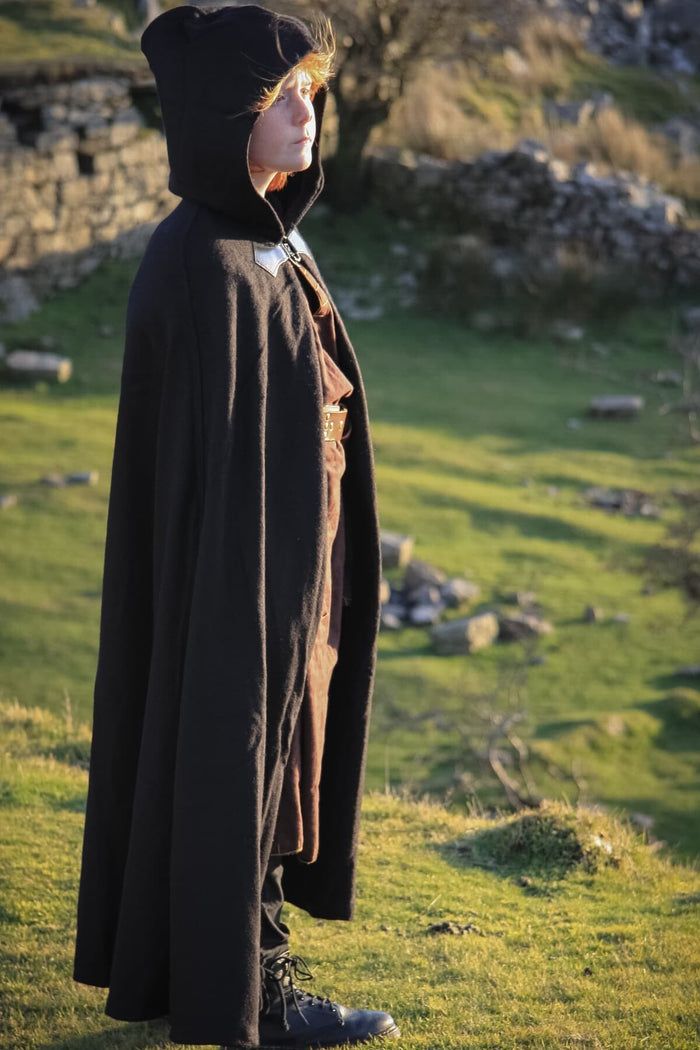 Child’s cloak Rowan, black, wool blend