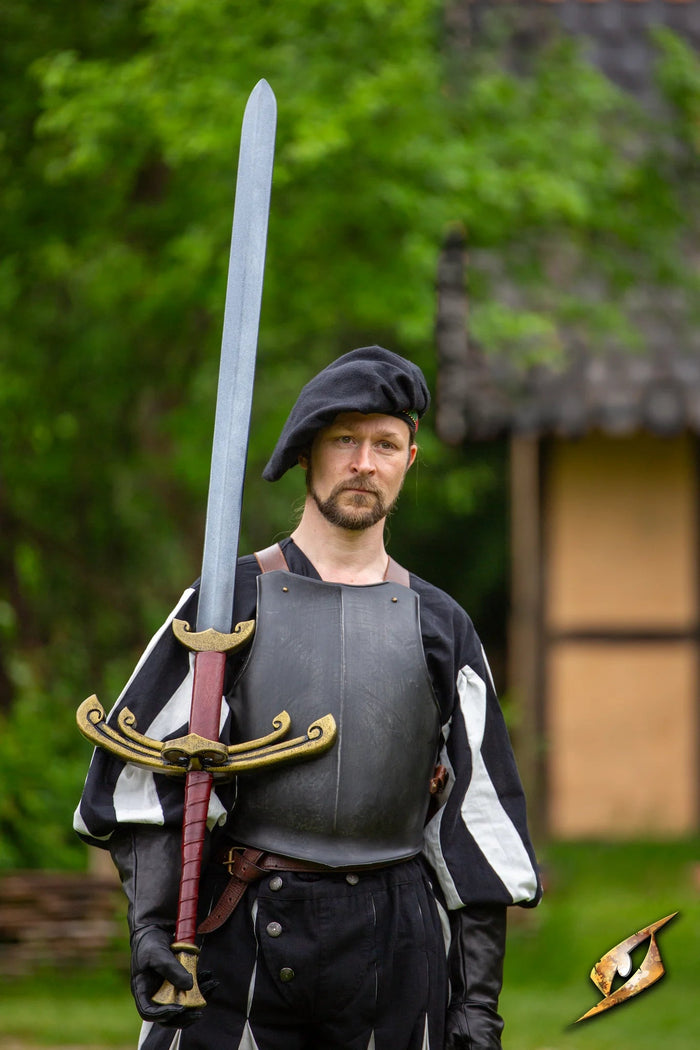 Renaissance baret, wolmix, rood-groen-zwart