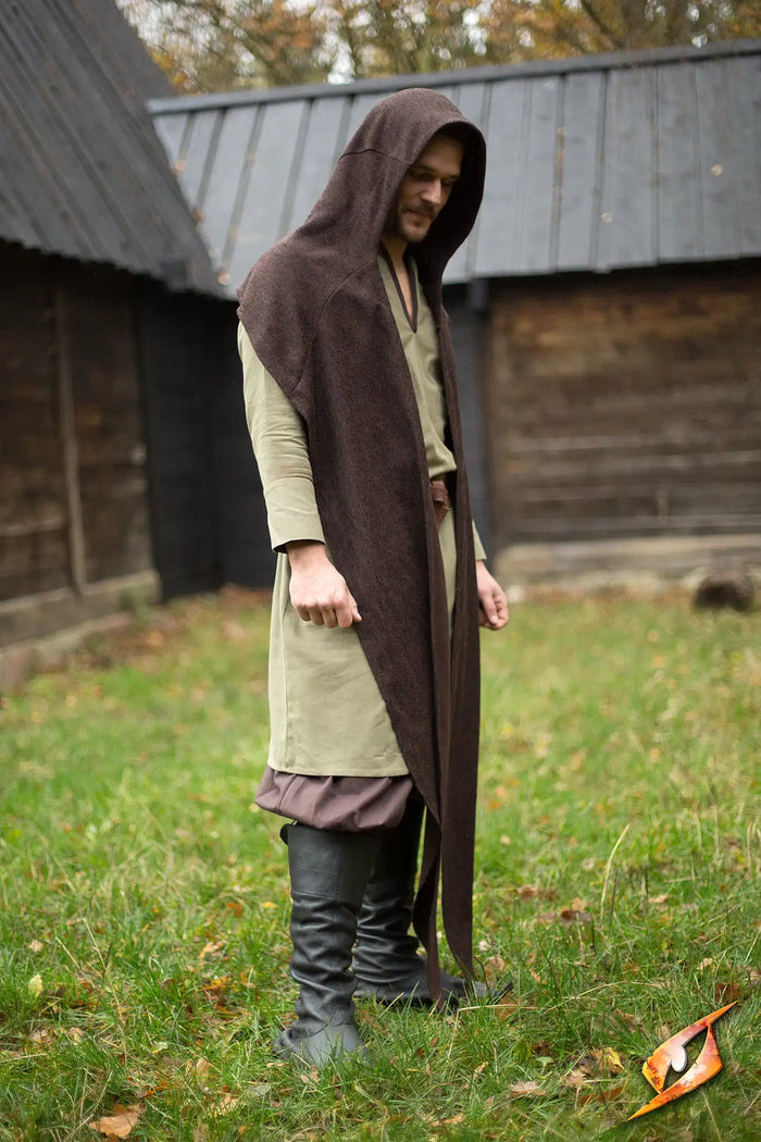 Kapuce Assassins Creed, brūna