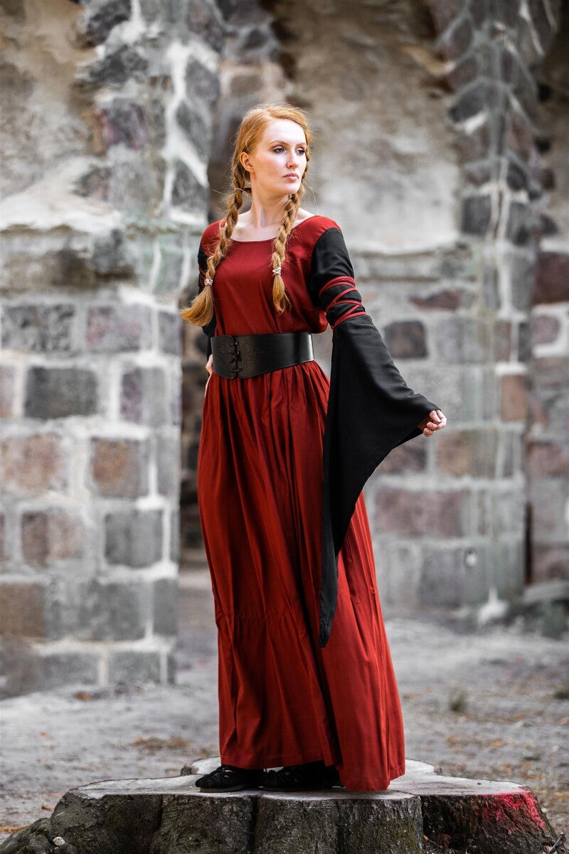 Bliaut Dorell, rood-zwart