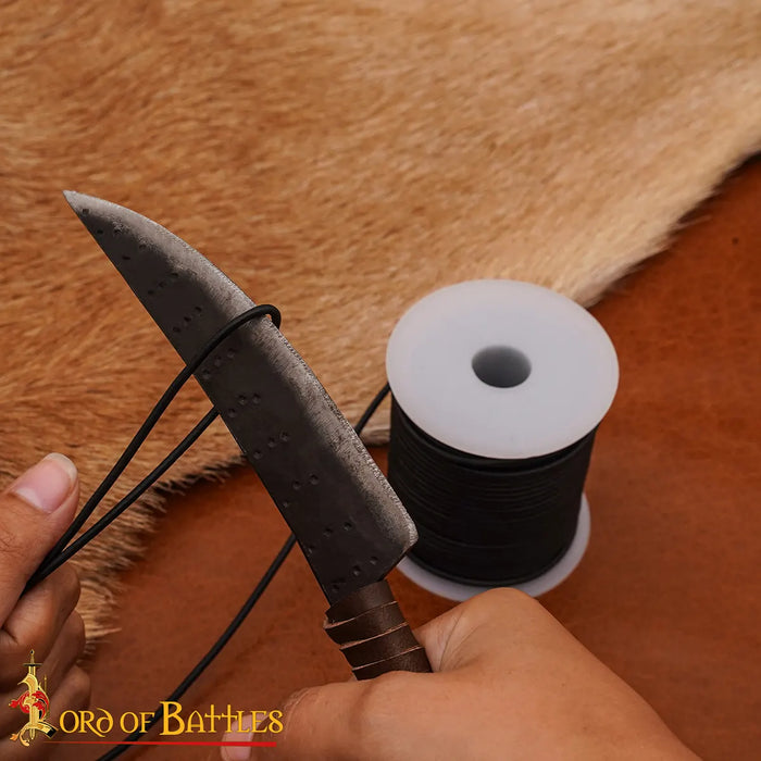 Lederband, schwarz, 2 mm, 25 Meter