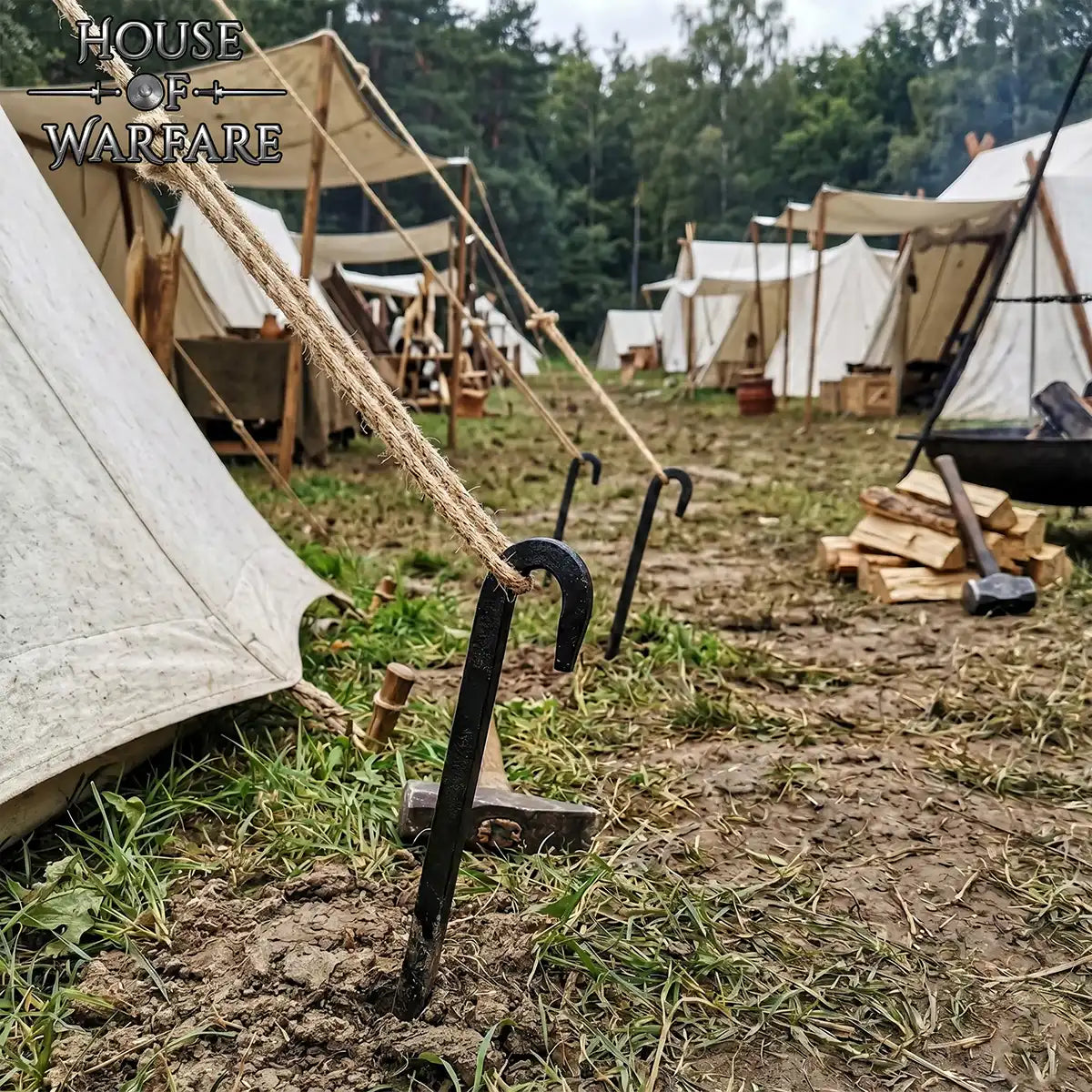 Käsin taottu rautainen telttatappi