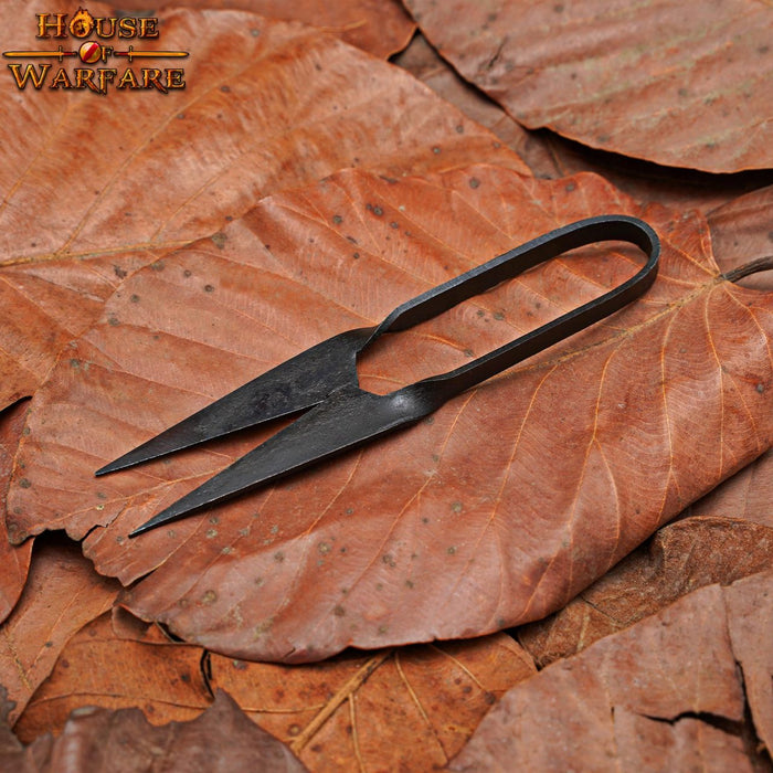 Medieval scissors, 13.5 cm