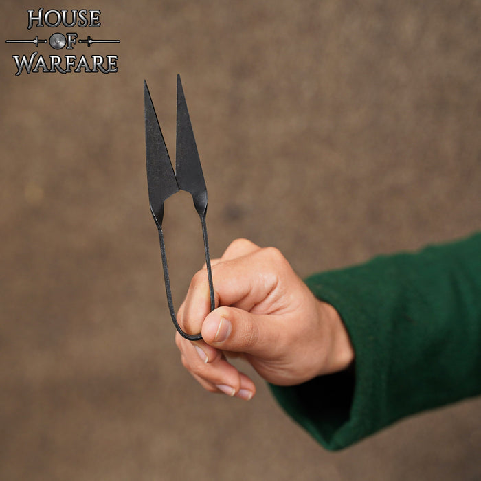 Medieval scissors, 13.5 cm
