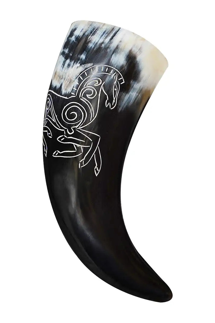 Drinkhoorn met Indo-Europees paardenmotief