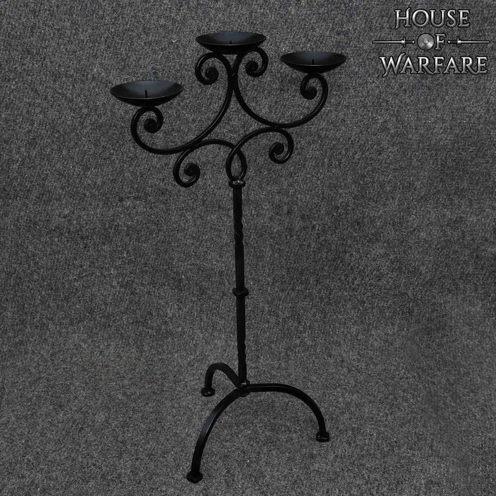 Fier medieval mare candelabru
