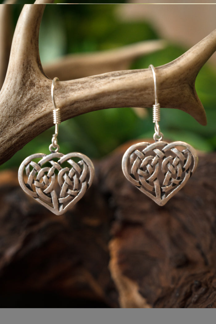 Kolczyki z celtyckim sercem, posrebrzany brąz