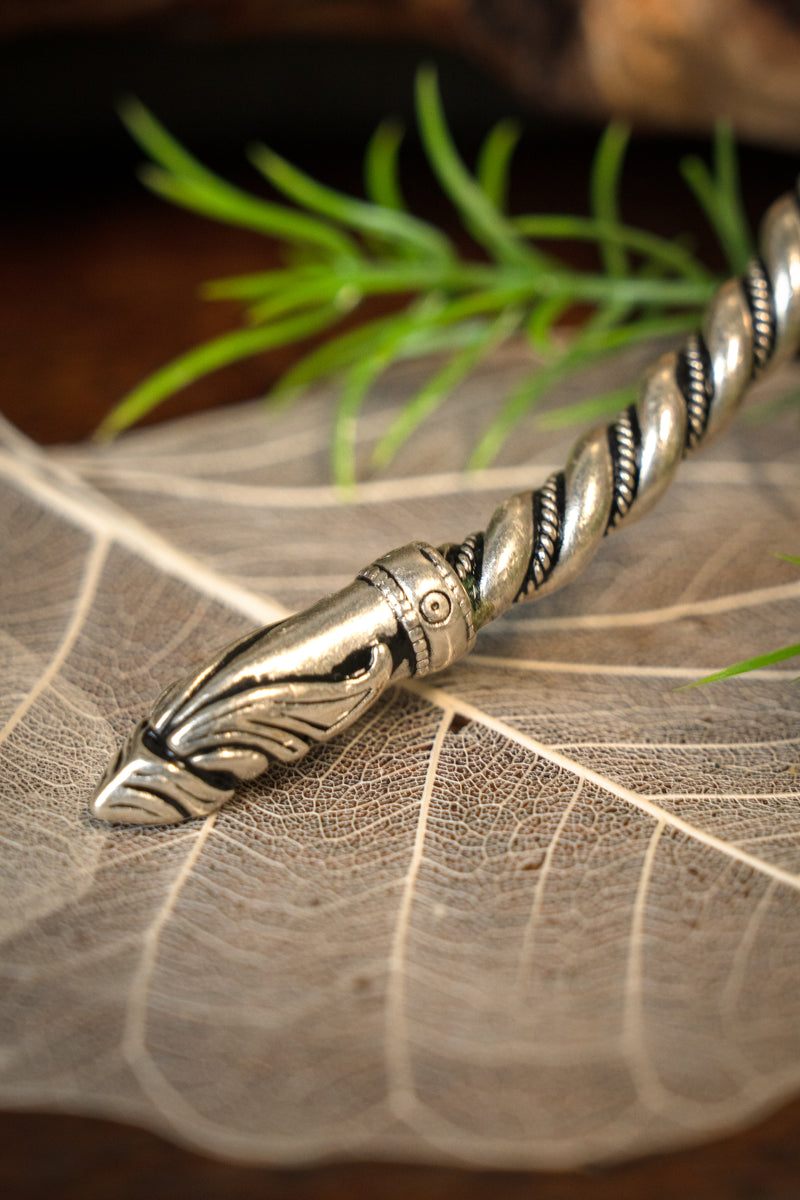 Wikinger Torque mit Raben Köpfen, versilberte Bronze