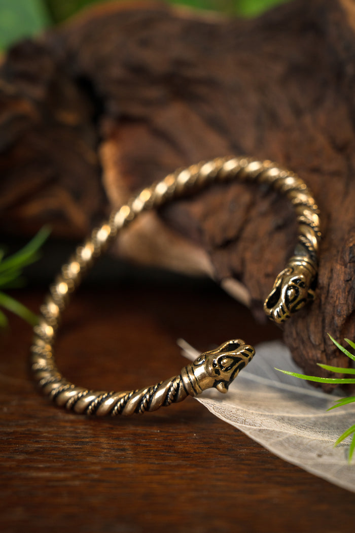 Viking bracelet with wolf heads, bronze