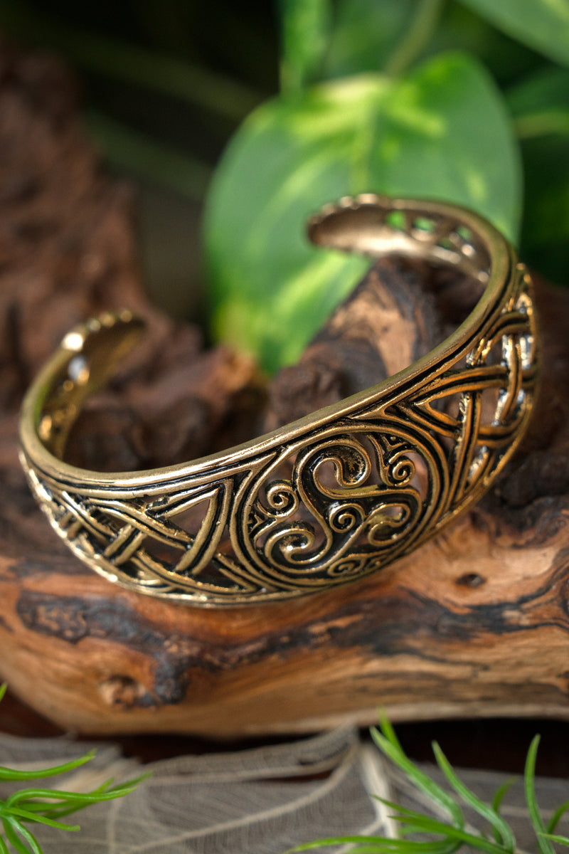 Keltischer Armreif mit Triskele, Bronze