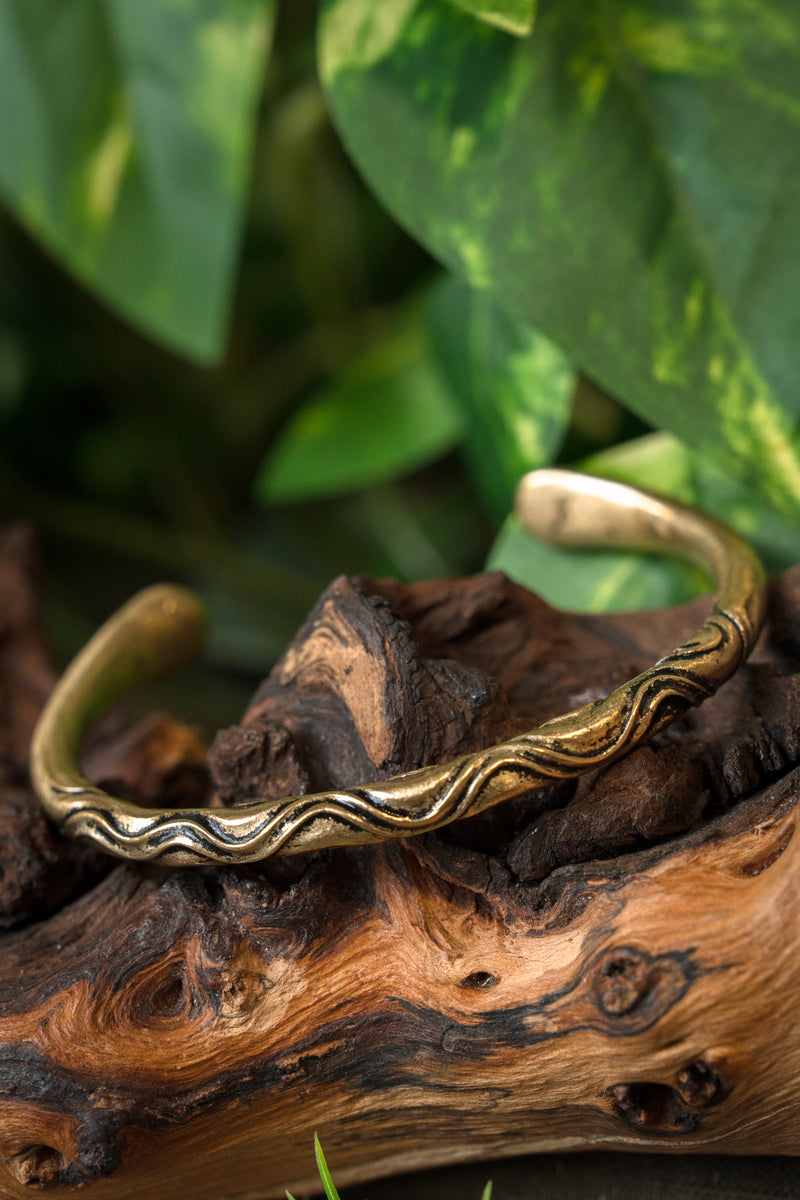 Vikingaarmband sog, brons