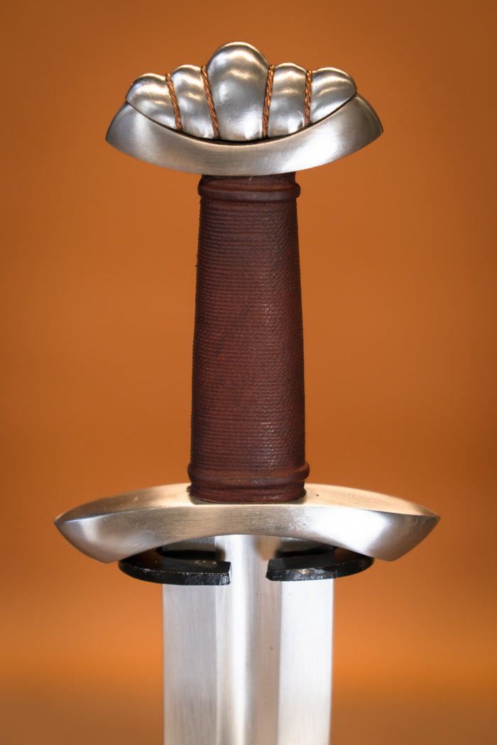 Viking sword Petersen type S, semi-sharp