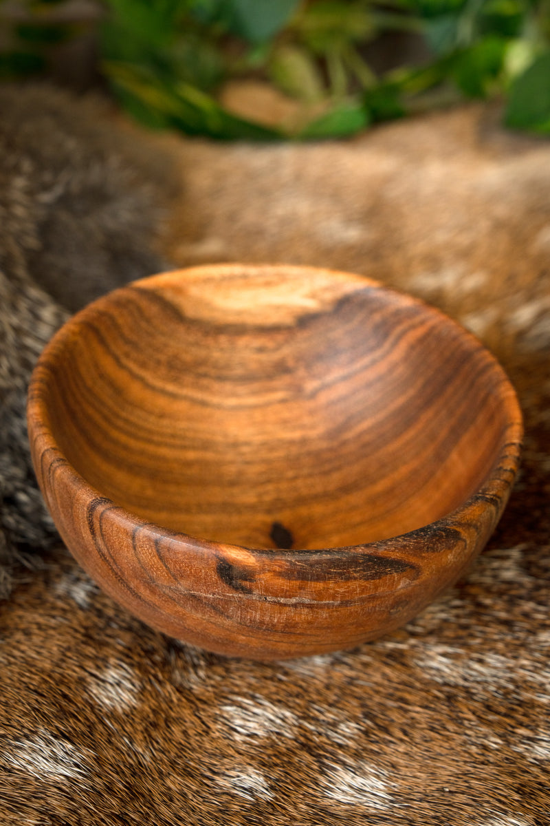 Mittelalterliche Holzschale M