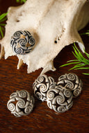 Celtic spiral buttons, set of 5 pieces, silvered