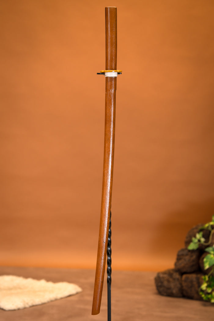 Bokken wykonany z japońskiego drewna