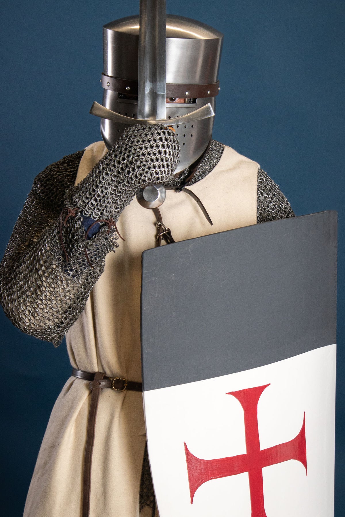 Middeleeuws zwaard Oakeshott type X, semi-scherp