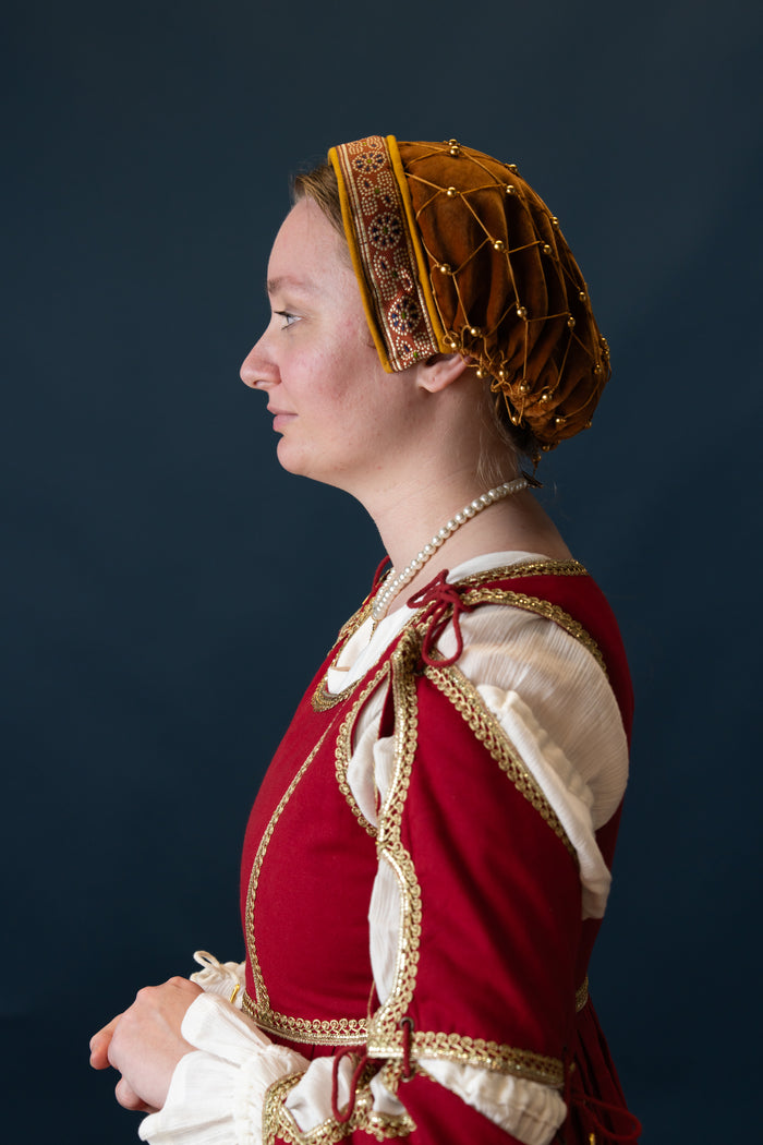 Italian gamurra, late 15th century, red