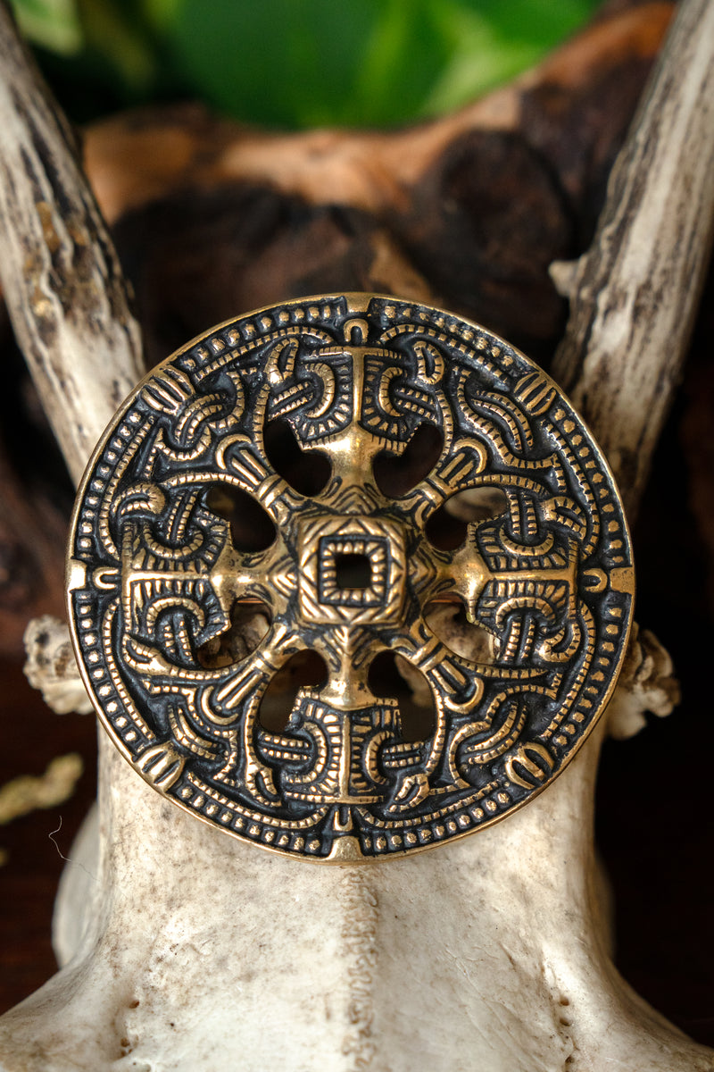 Wikinger Scheibenfibel im Borrestil, Bronze