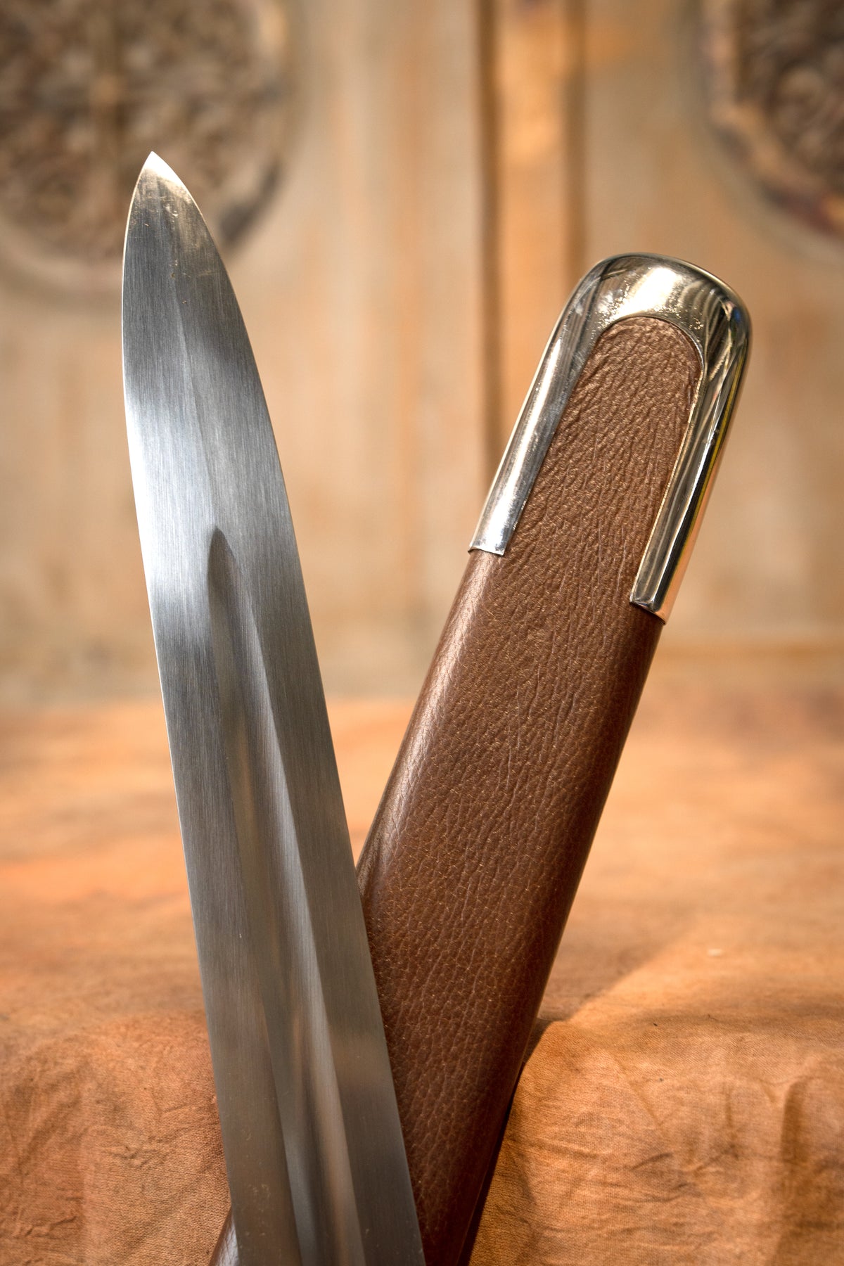 Vikingesværd type X, halvskarpt