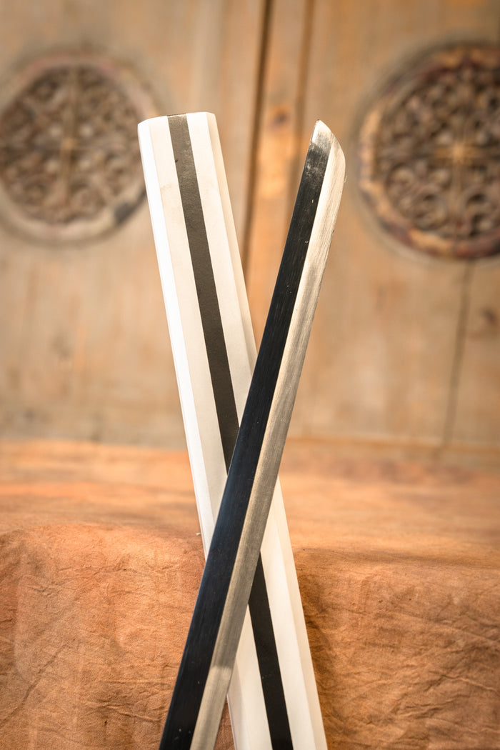 Naruto Sasuke Katana, poloostré