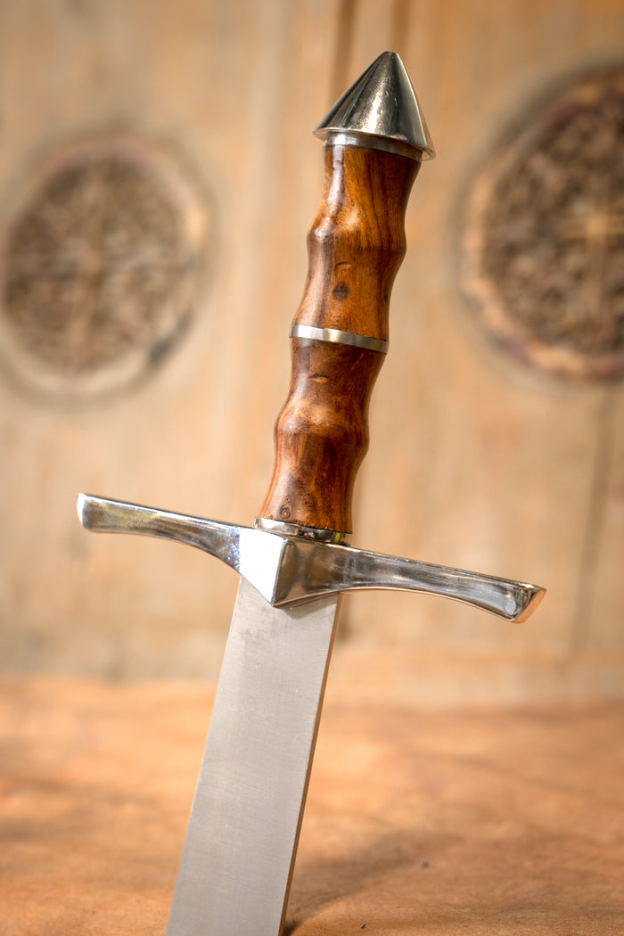 Scimitar Saladin, semi-scherp