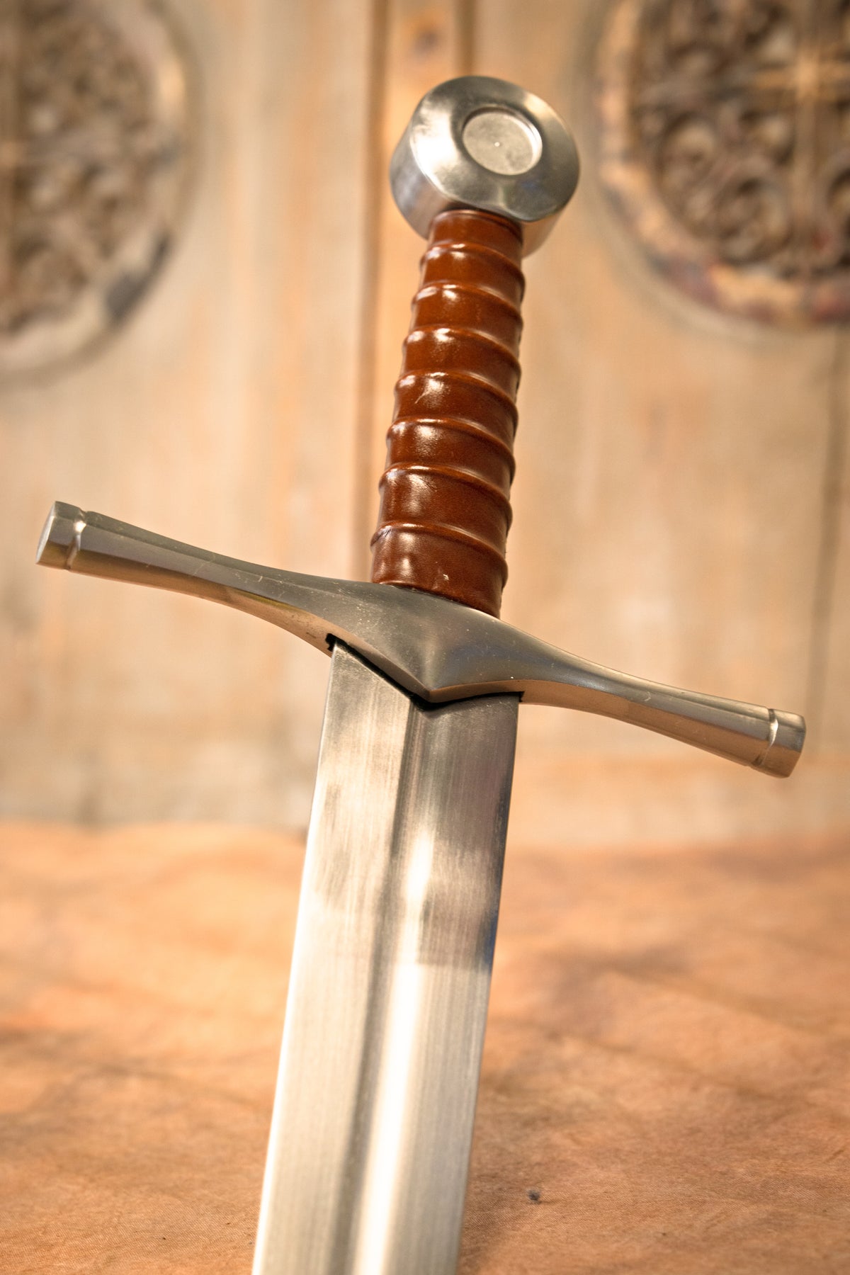 Medeltida svärd Eloy, slött, stridsredo