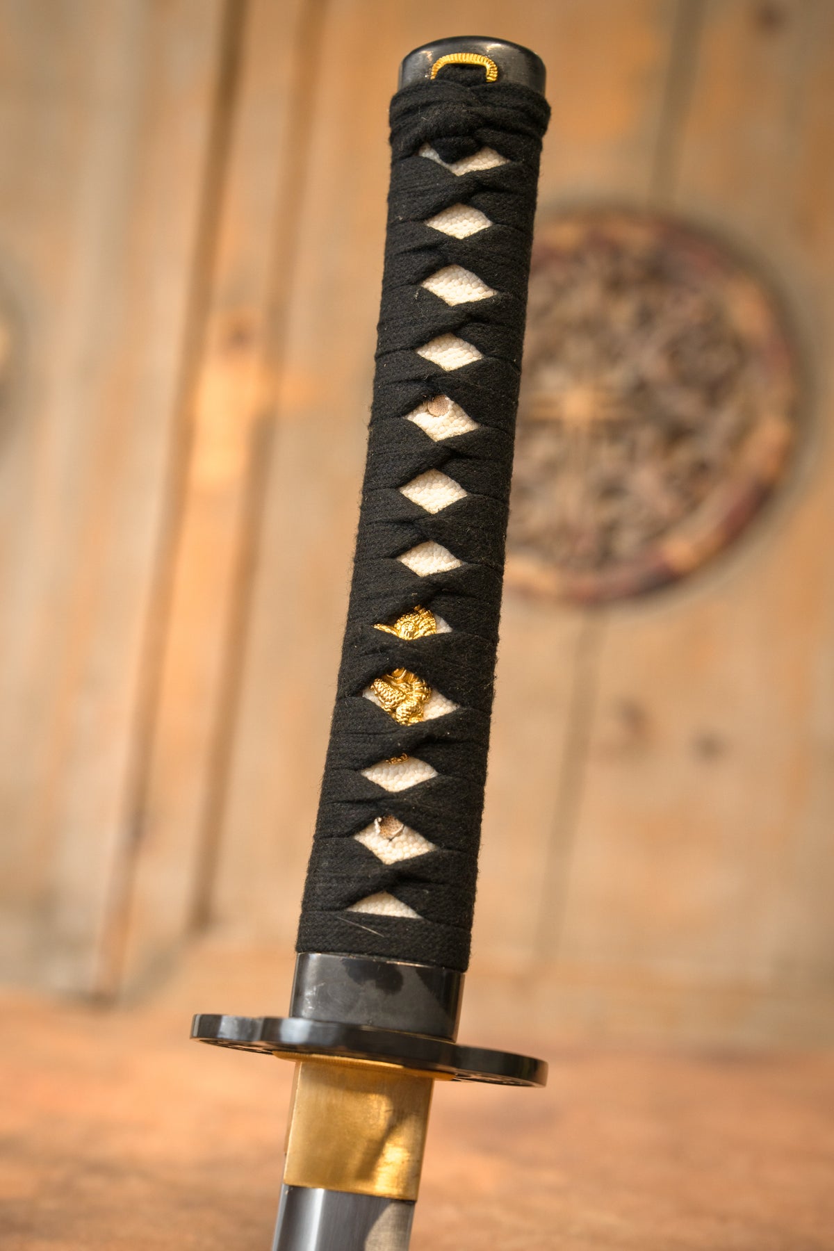 Red wood iaito wakizashi, blunt (battle-ready)