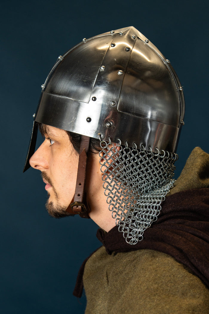 Vikingų spangenhelmas su grandininiais žiedais, 1-1.2 mm