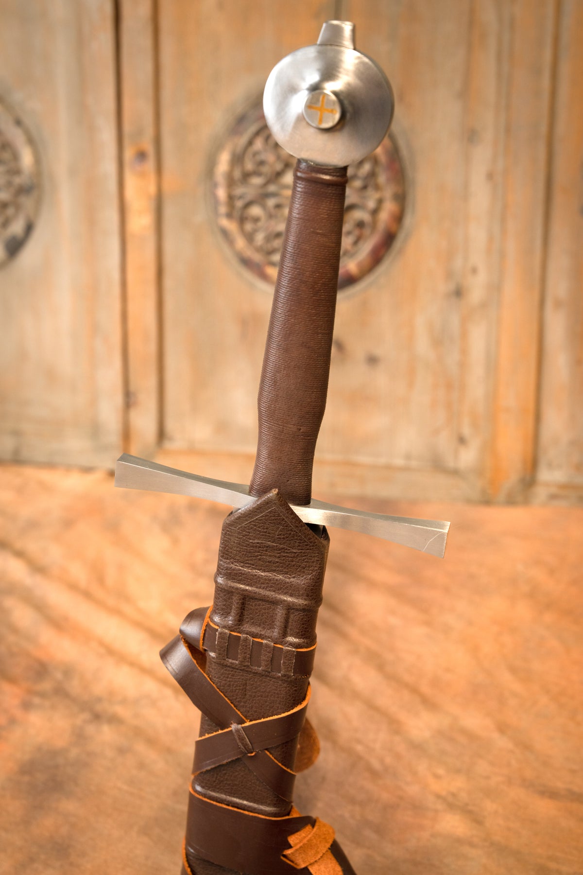 Temple Church Schwert, gehärtet, halbscharf