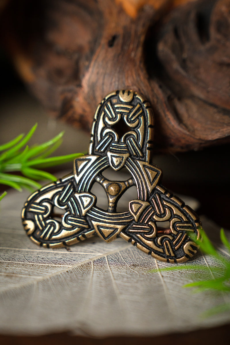 Borre style fibula Smolensk, bronze