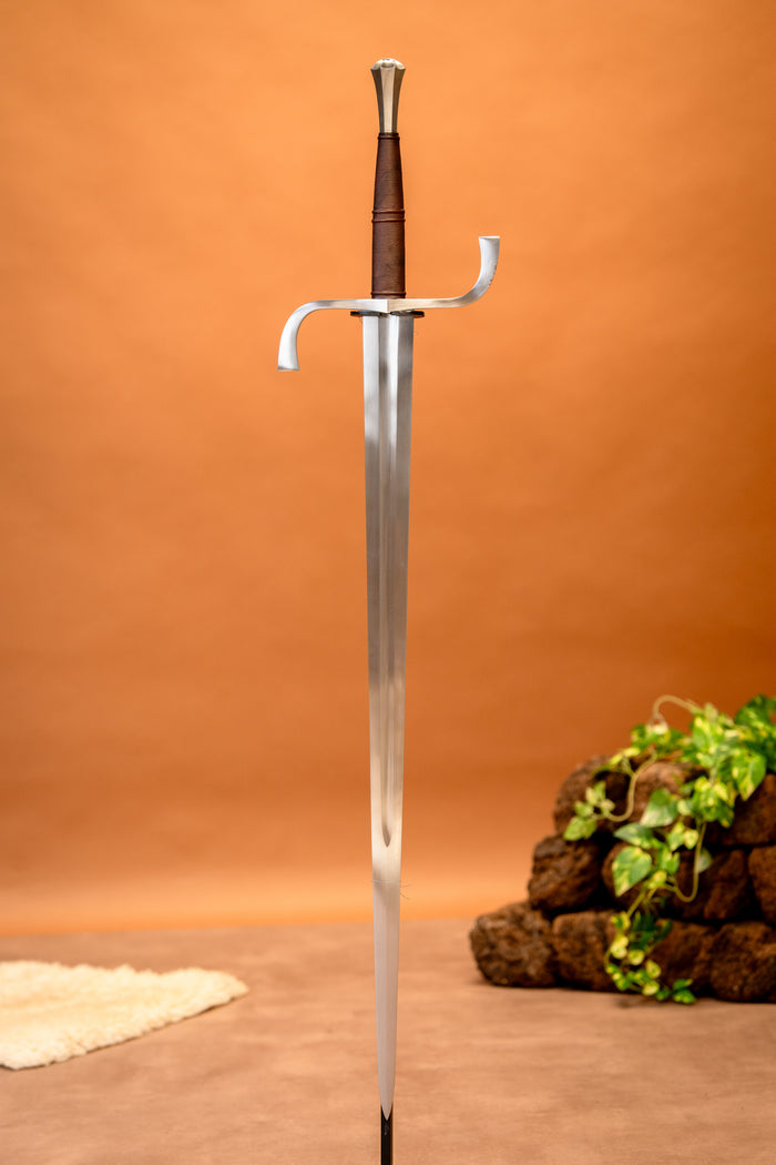 Tysk langsværd, halvskarpt