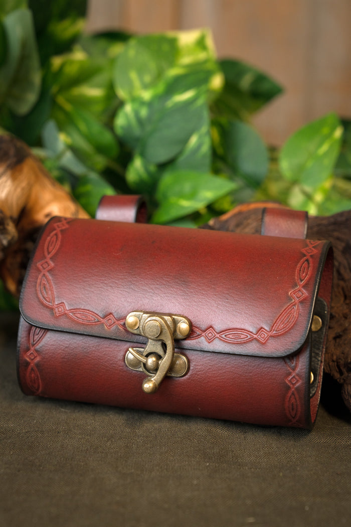 Magic potion bag with 4 bottles, red