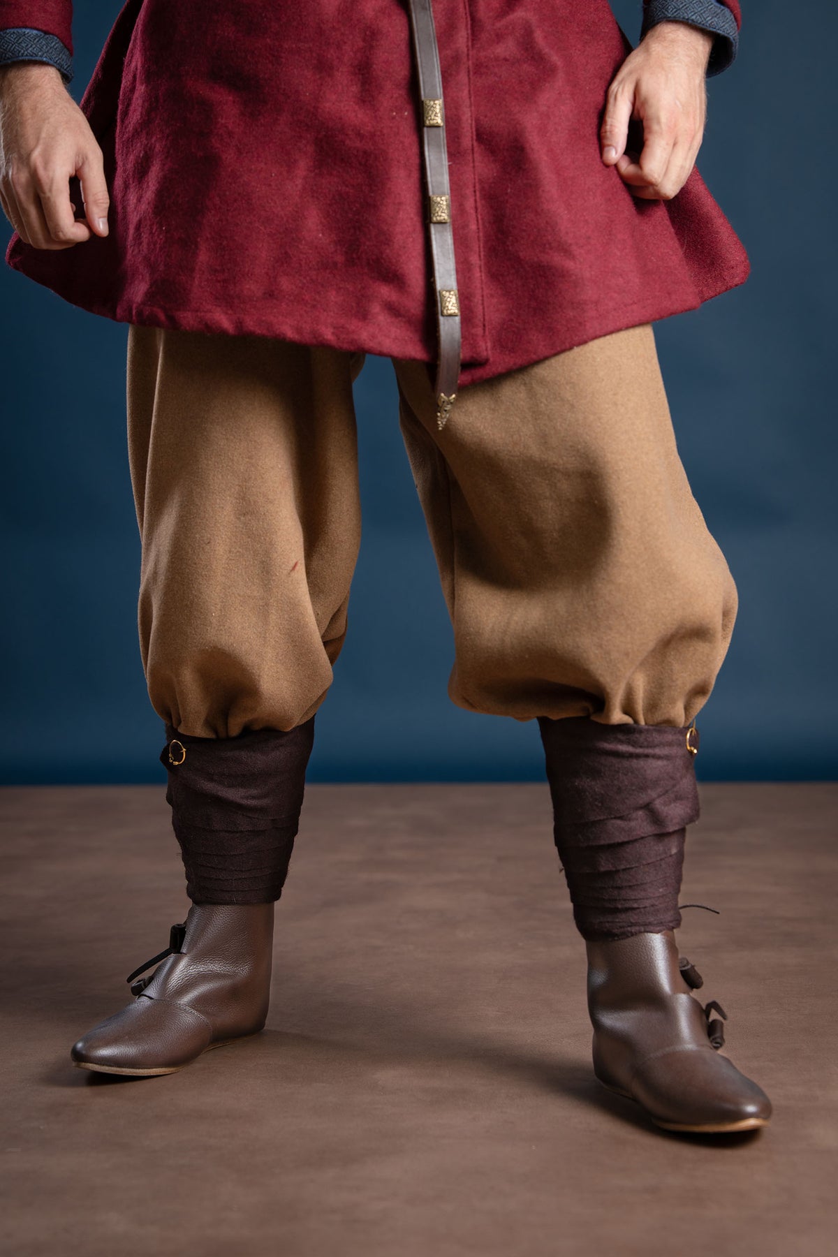 Beinwickel Aki, braun, Wollmischung